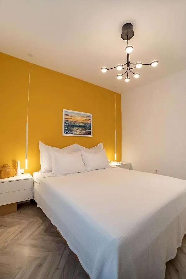 Great Location-Luxury Apartment Pula +Free Parking 크로아티아