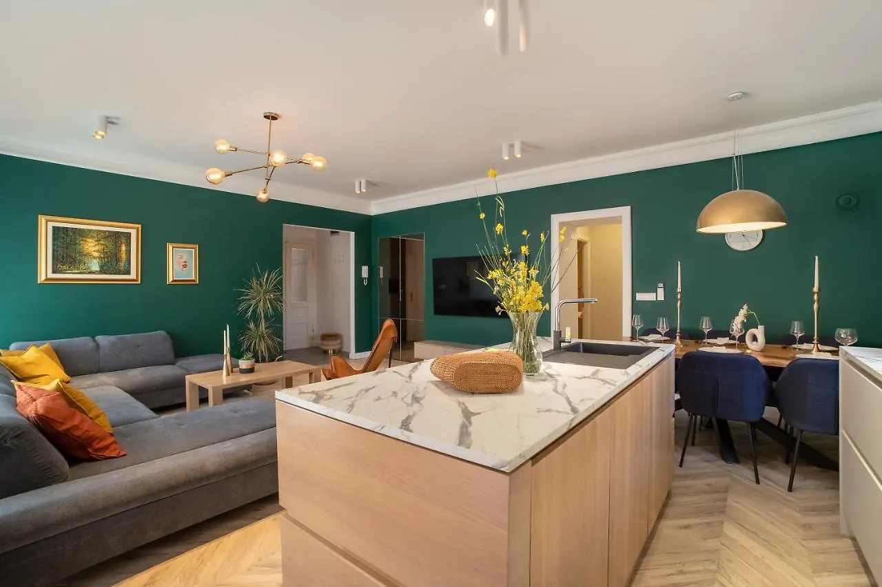 Great Location-Luxury Apartment Pula +Free Parking