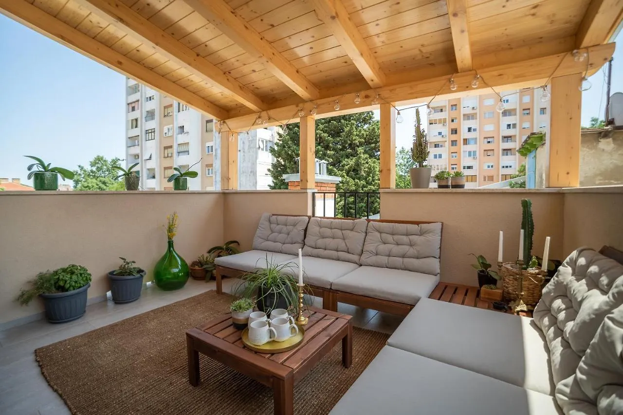 Great Location-Luxury Apartment Pula +Free Parking